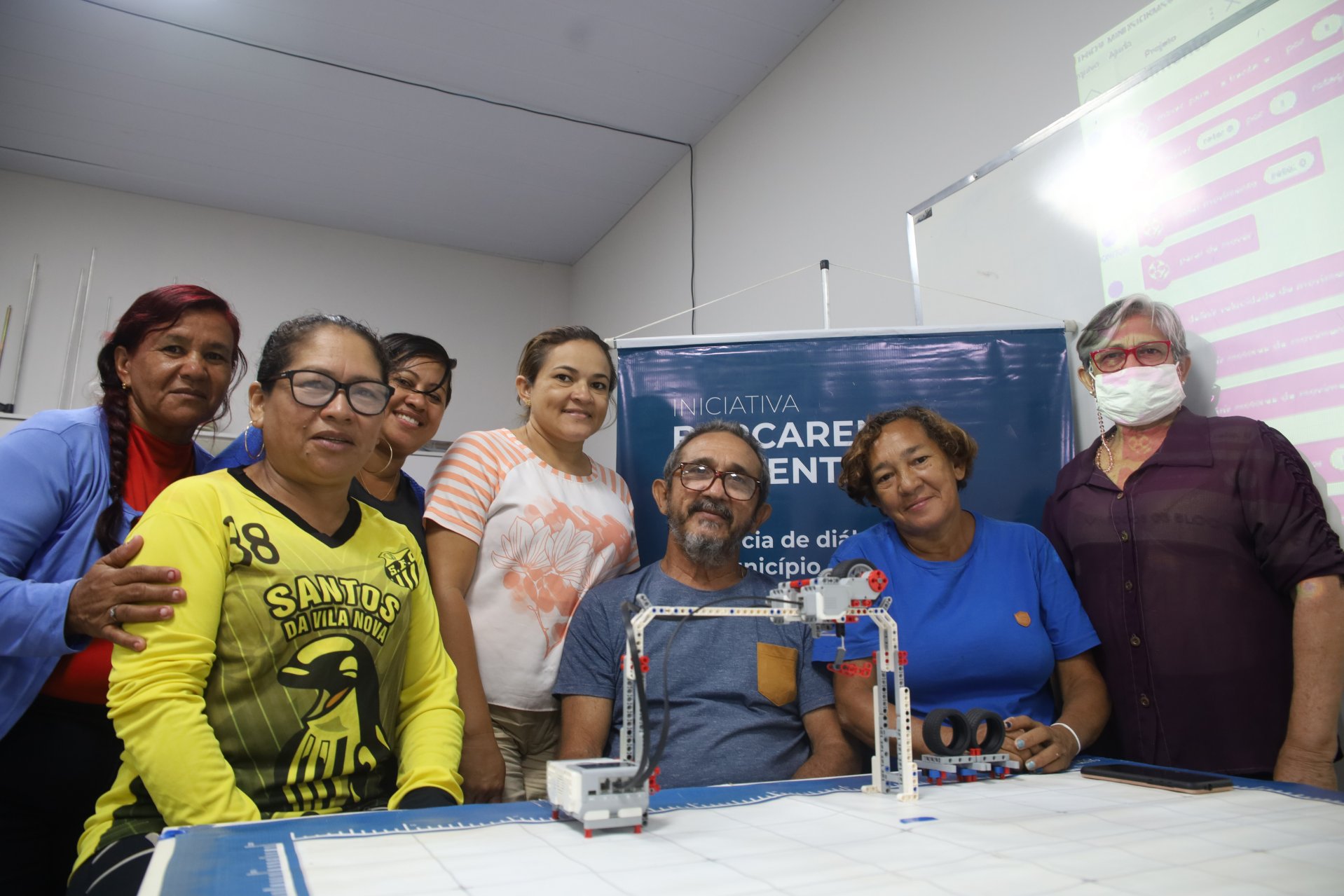 Circuito de robótica encerra atividades da turma do Curso de Formação Social e Capacitação Específica